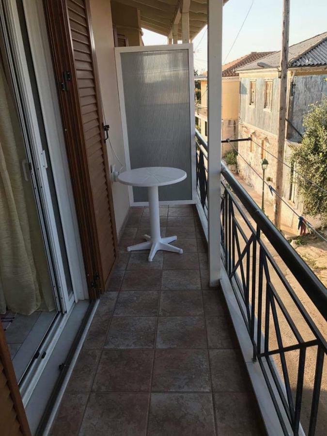 Nonika'S House 1 Apartment Tsoukaládhes Екстериор снимка